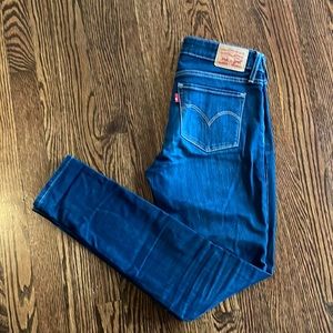Levis 711 skinny jeans dark wash size 26